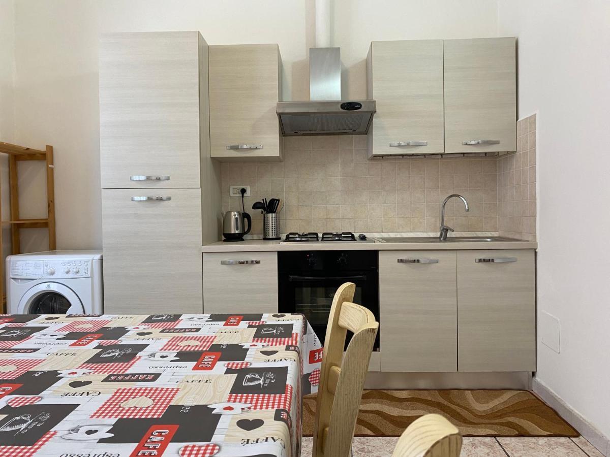 Viatoris' Apartment Pisa Exterior photo
